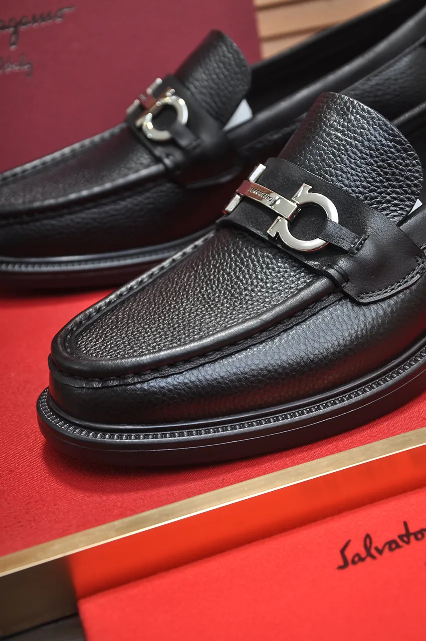 Men's men's shoes 💰520💶[Ferragamo/Ferragamo] (high-end Niuli) New 🍀 Ferragamo* - top version Ferragamo's classic formal leather shoes! Made of imported original cowhide, the inner top layer is comfortable cowhide lining! Original wear-resistant rubber outsole! High quality products! Code number 38-44!